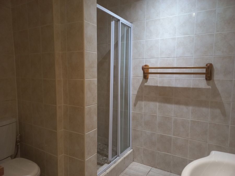 14 Bedroom Property for Sale in Universitas Free State